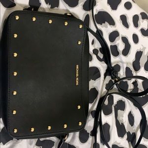 Michael Kors Cross Over Bag